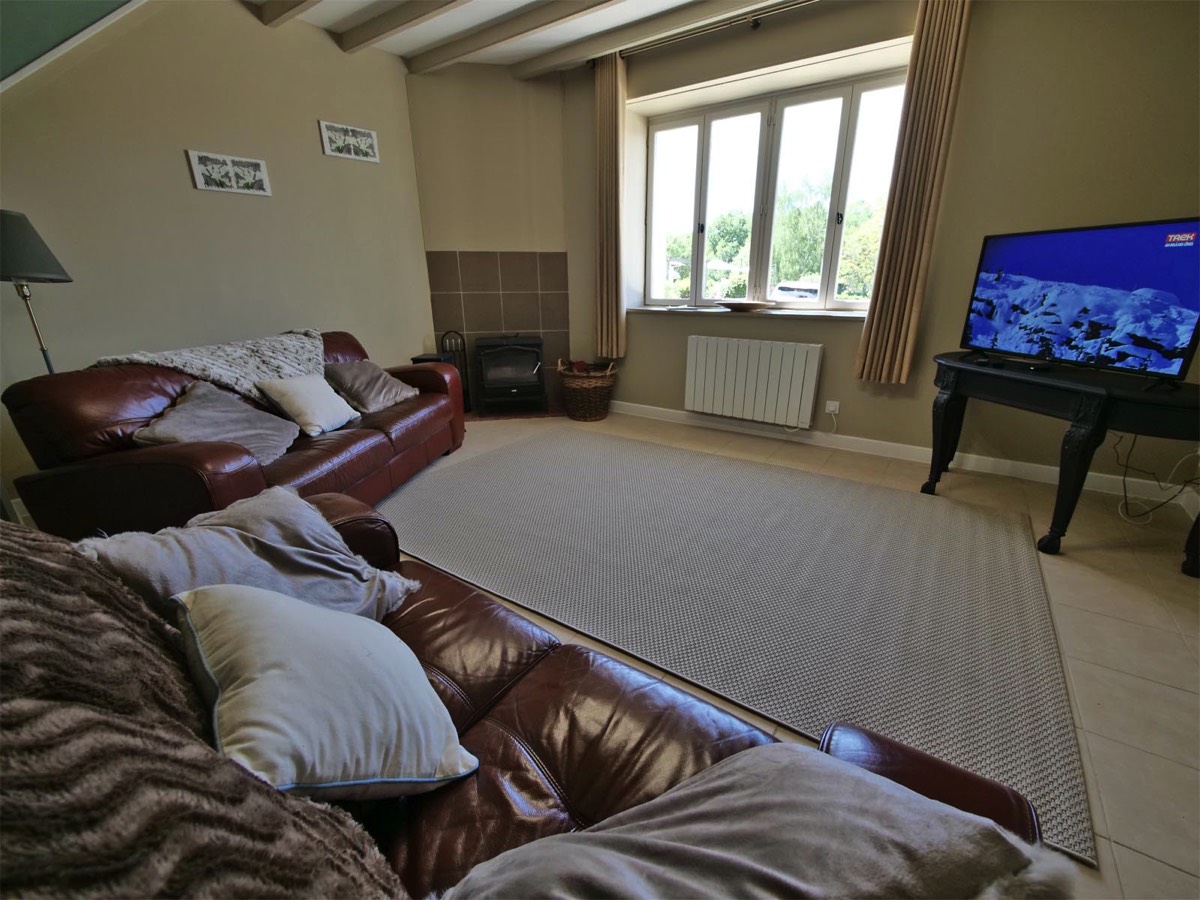 Lounge with UK tv channels at Chez Le Pinier Gîte