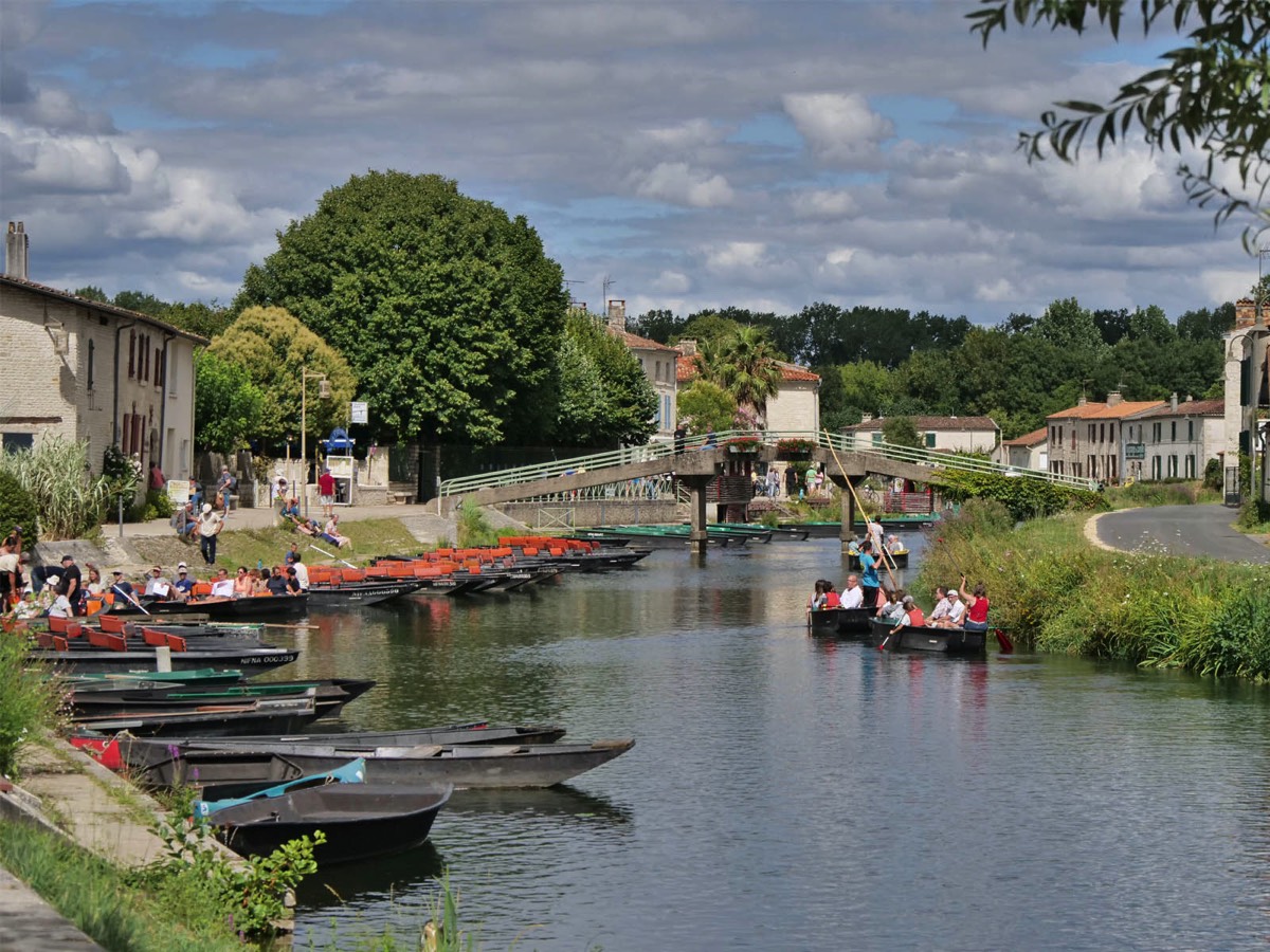 Coulon in the Marais Poitevin
