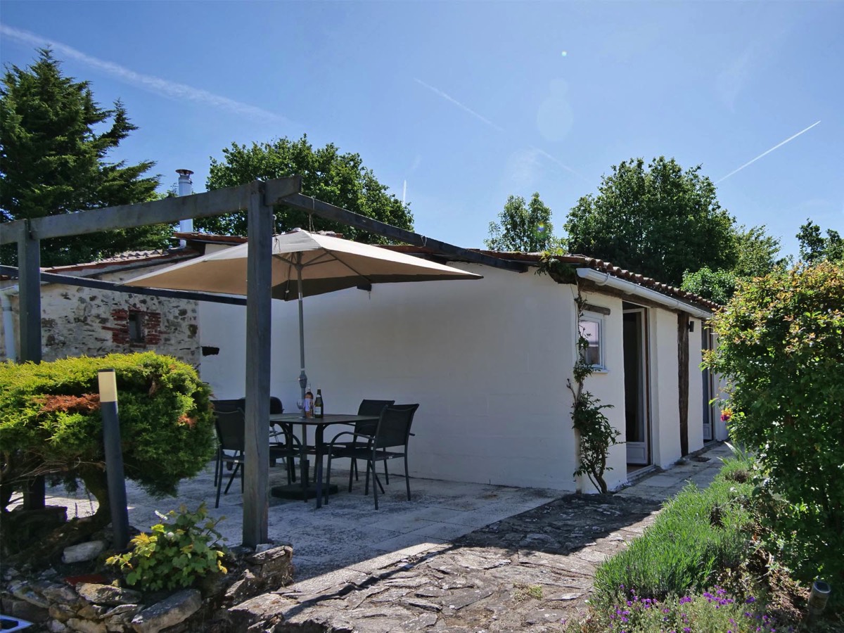 Patio Terrace at Garden View Gite
