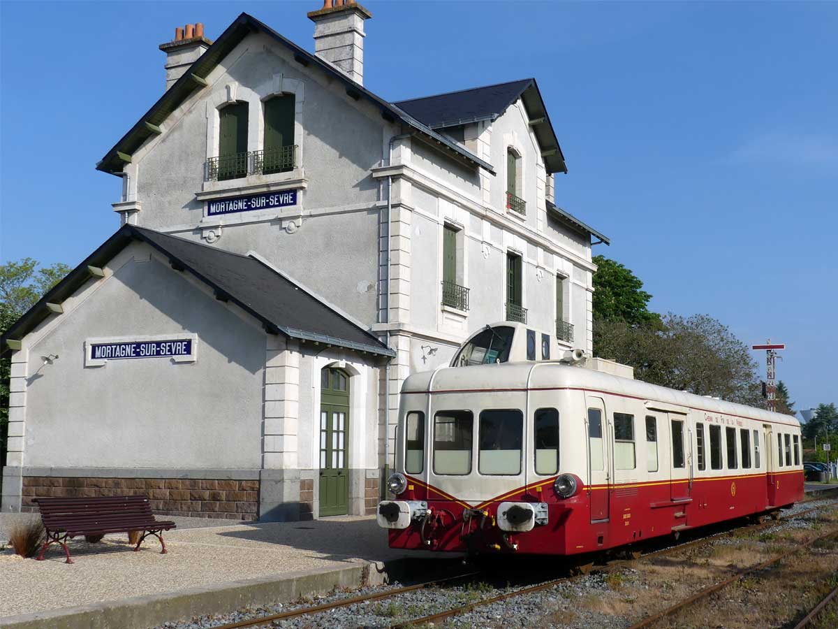 Train a Vapeur at Mortagne sur Sevre