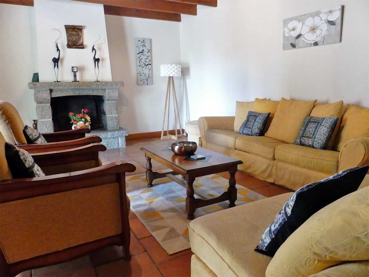 A second lounge at La Launiere Holiday Villa